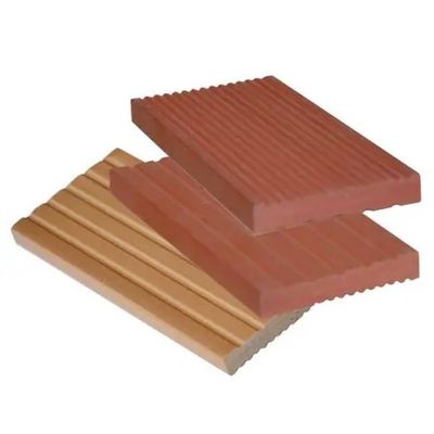 Le composé en plastique réutilisé composé en bois de Decking 20 à de 50mm embarque le plancher de Wpc extérieur